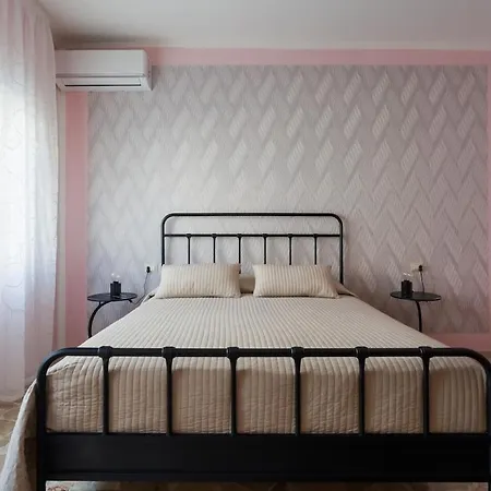 Rena - Garibaldi Station *