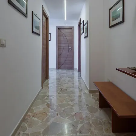 Apartamento Rena - Garibaldi Station Nápoles